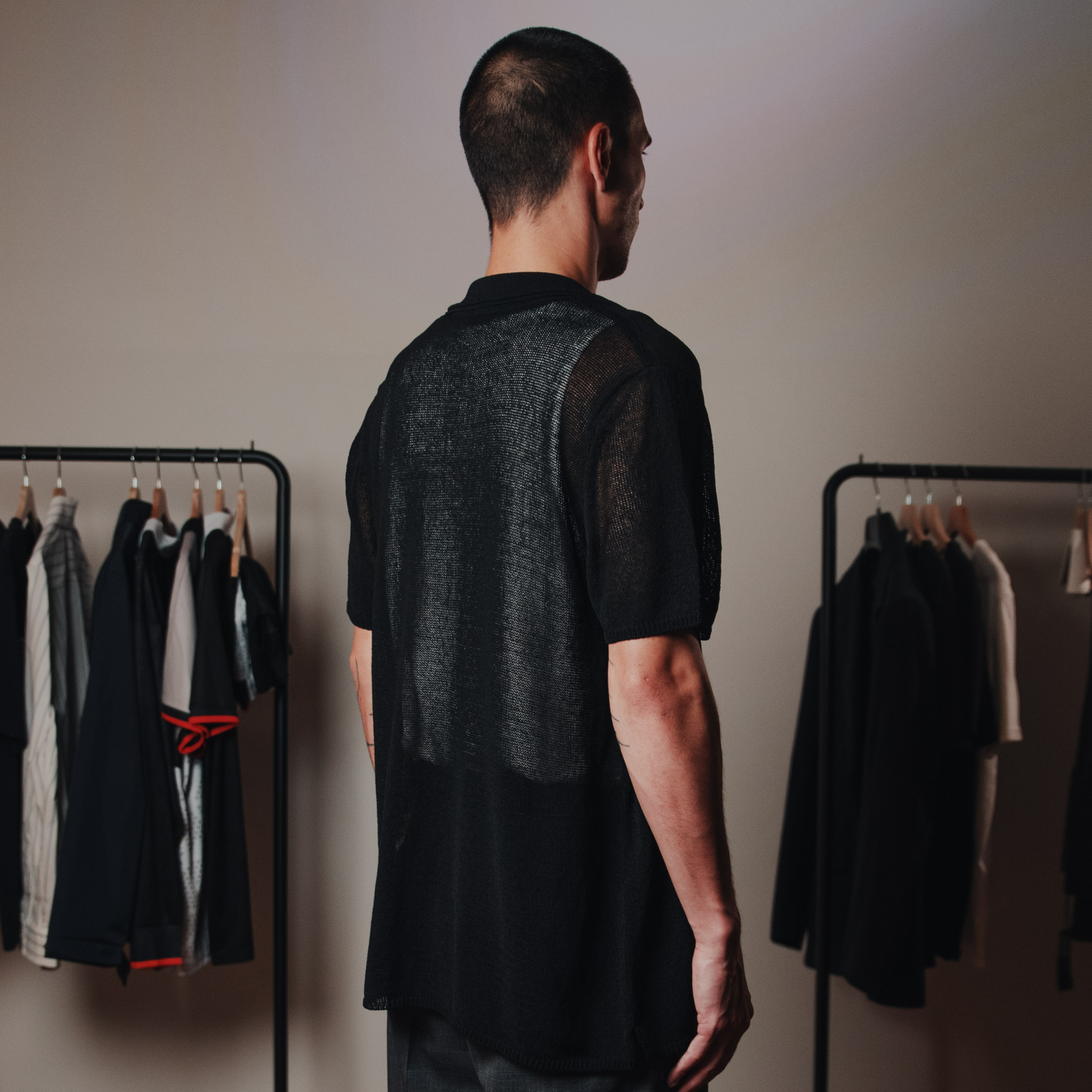 FNT 020 Window Shirt (Black)