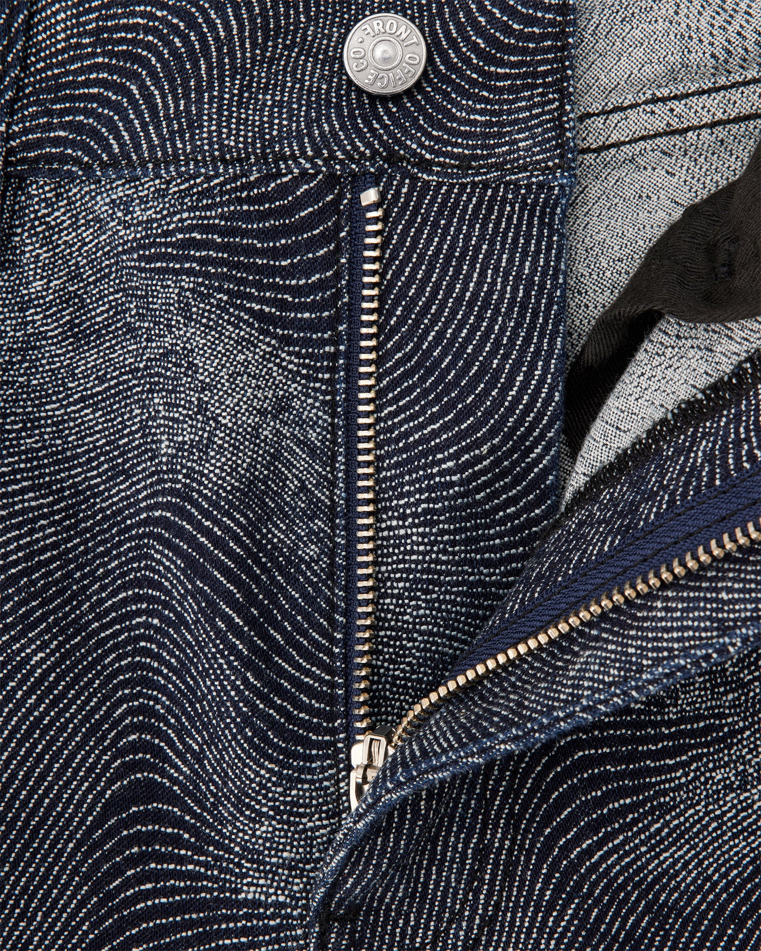 FNT 104 Women's Fingerprint Jeans (Mid-rise) image 4