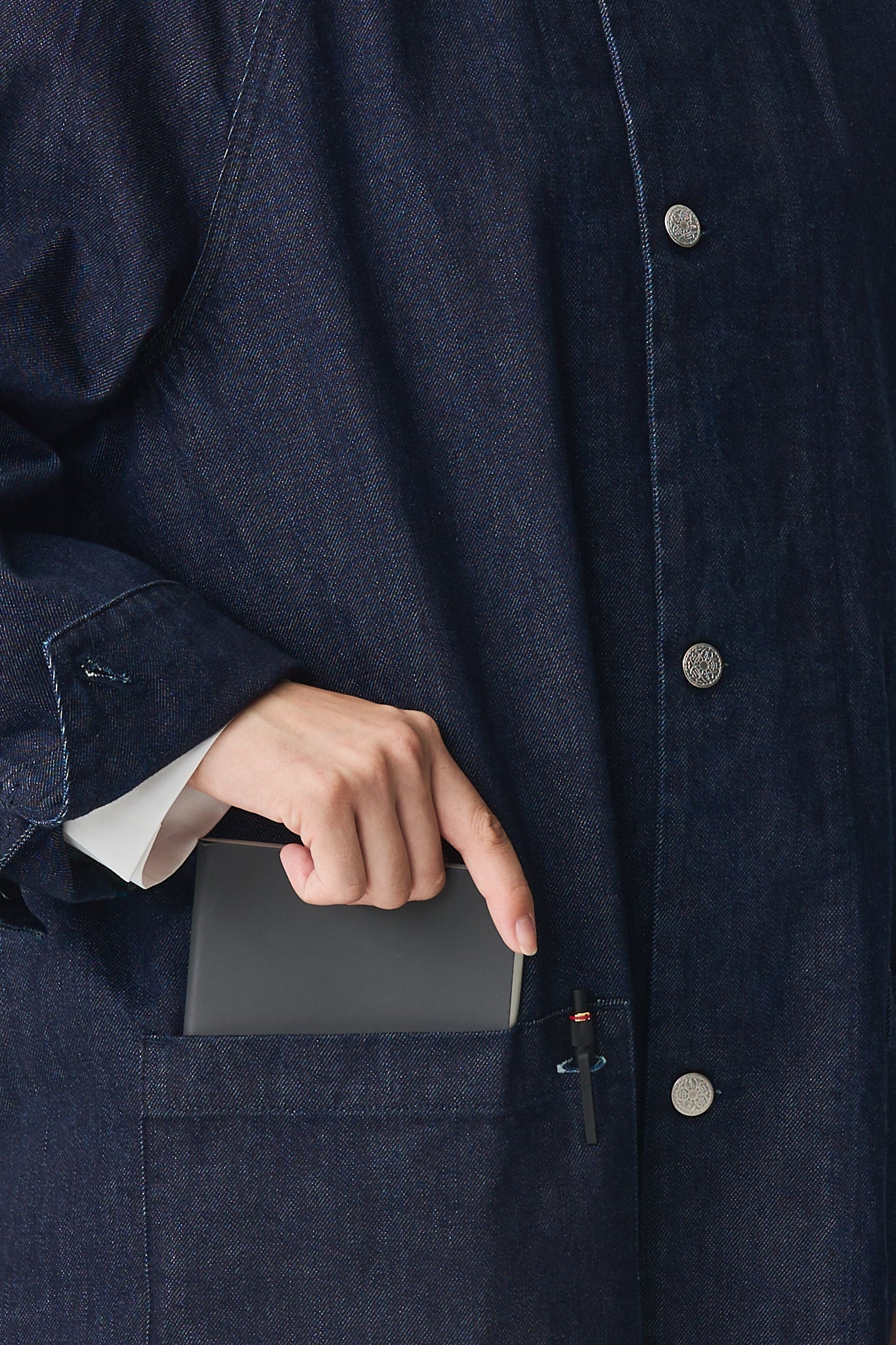 FGN 008AUS Soft Denim Chore Coat (Indigo Cotton) image 10