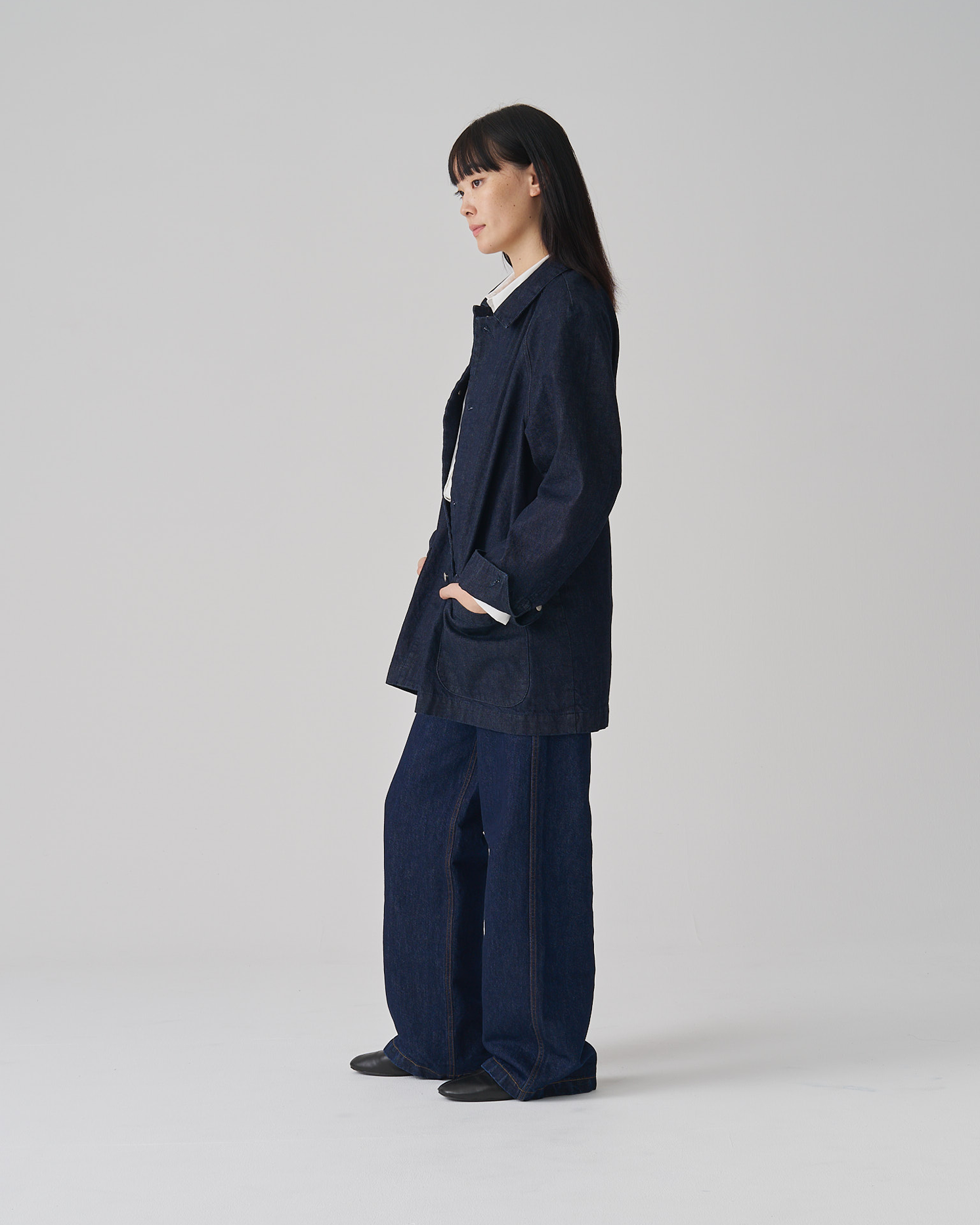 FGN 008AUS Soft Denim Chore Coat (Indigo Cotton) image 4